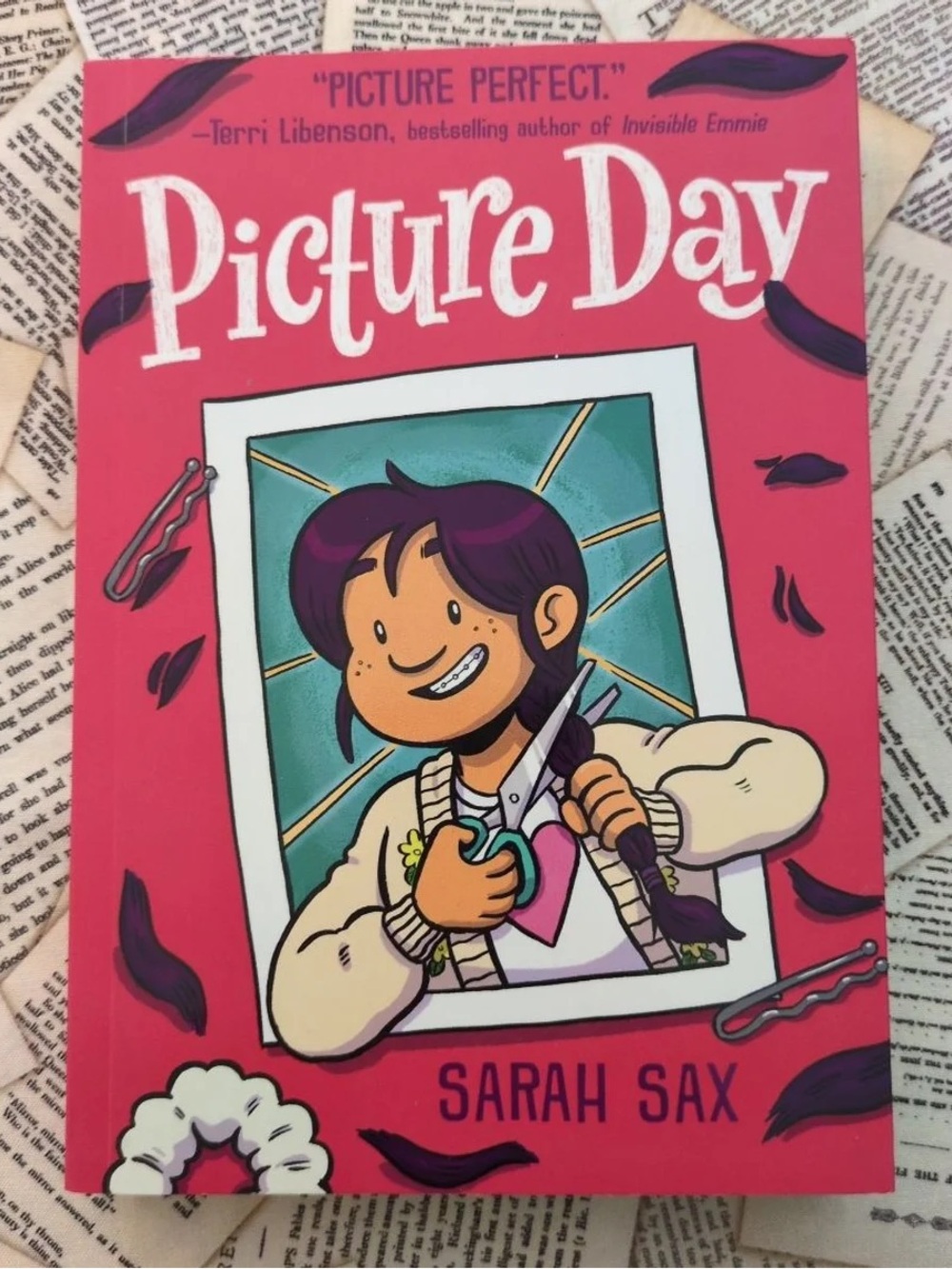 🛍️3/$20🛍️ Picture Day by Sarah Sax - Paperback Graphic Novel